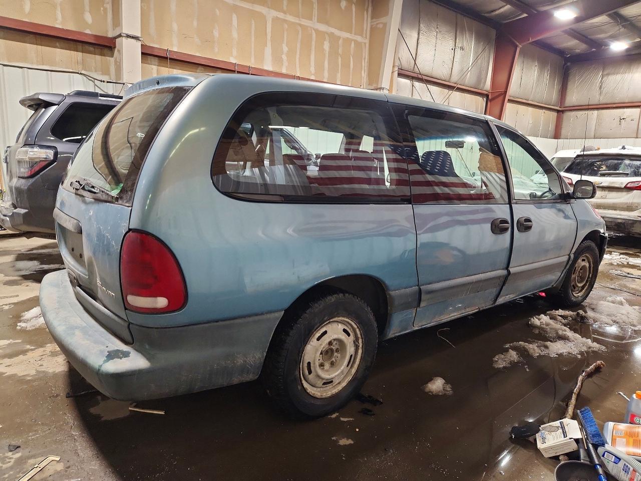 1996 DODGE GRAND CARAVAN