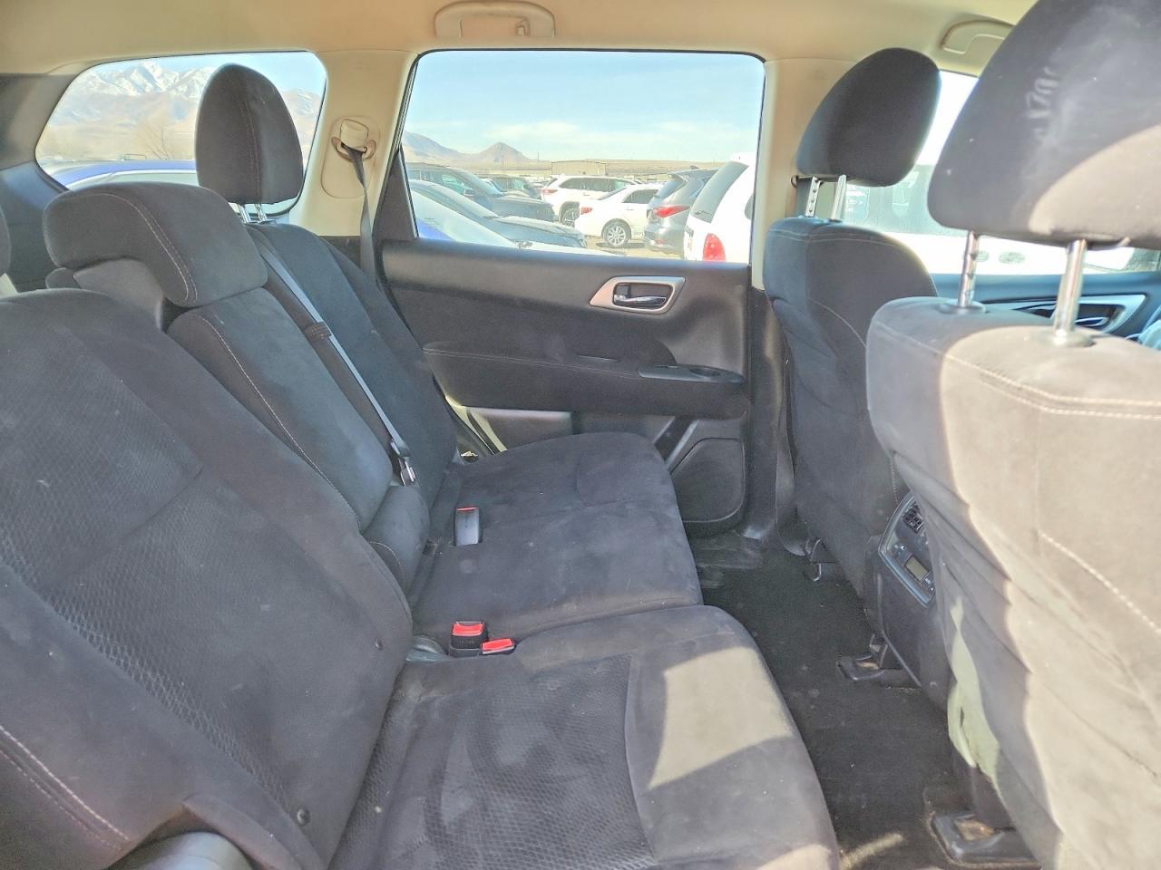 2013 NISSAN PATHFINDER
