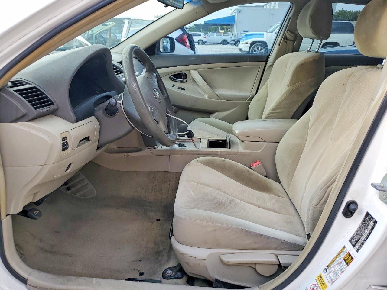 2010 TOYOTA CAMRY