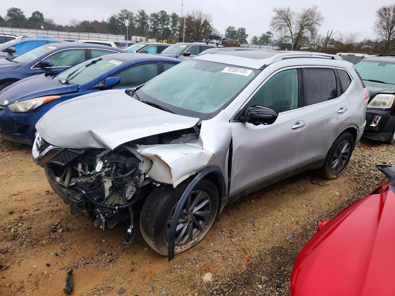 2016 NISSAN