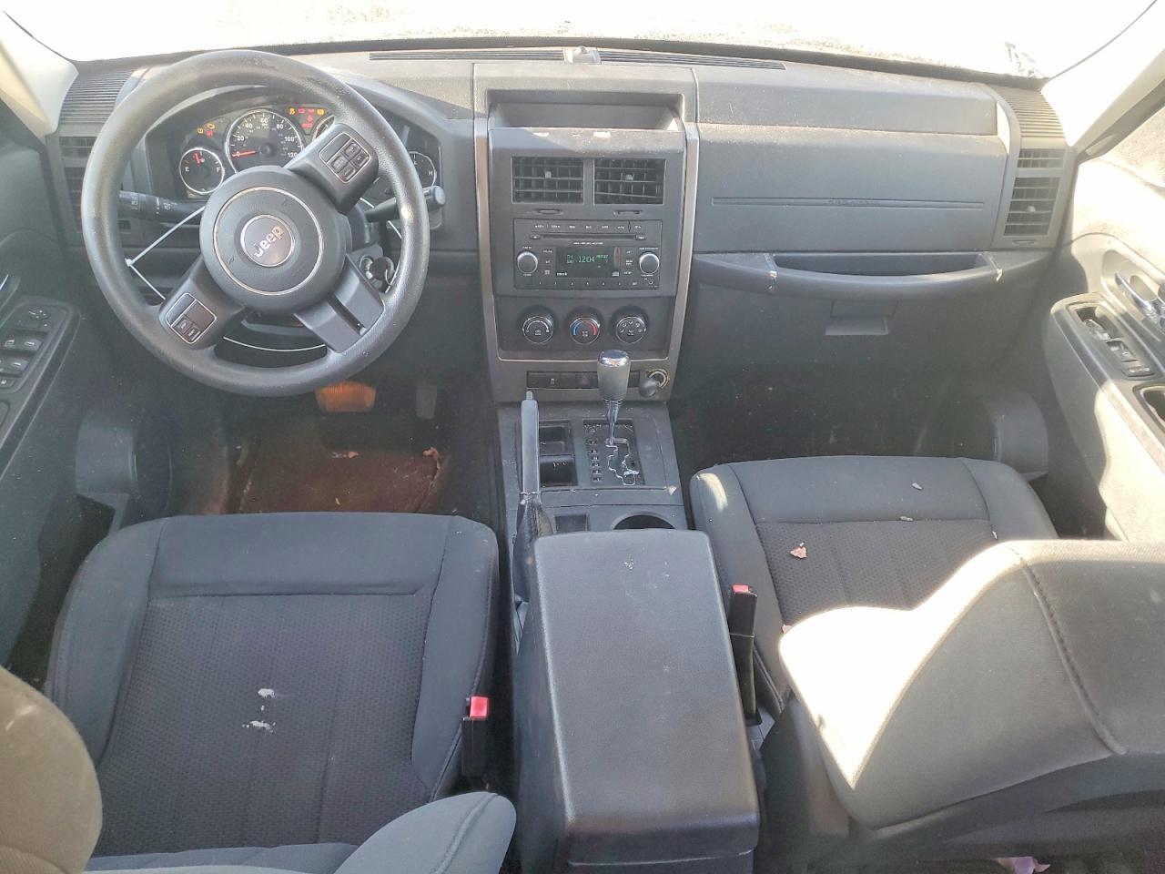 2012 JEEP Liberty