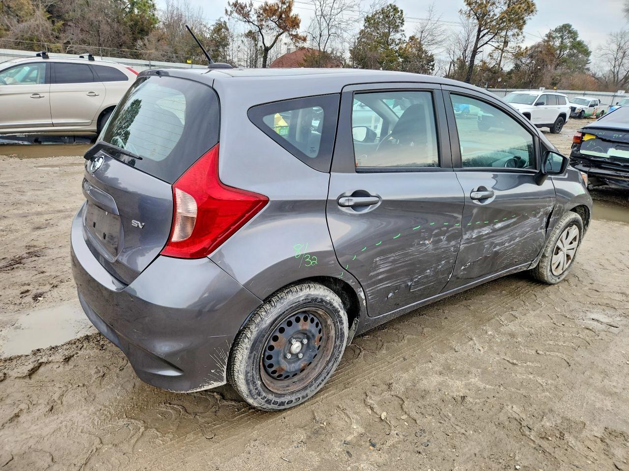 2018 NISSAN Versa Note