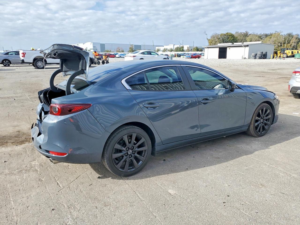 2023 MAZDA 3