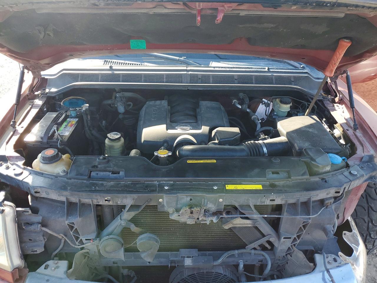 2004 NISSAN Titan
