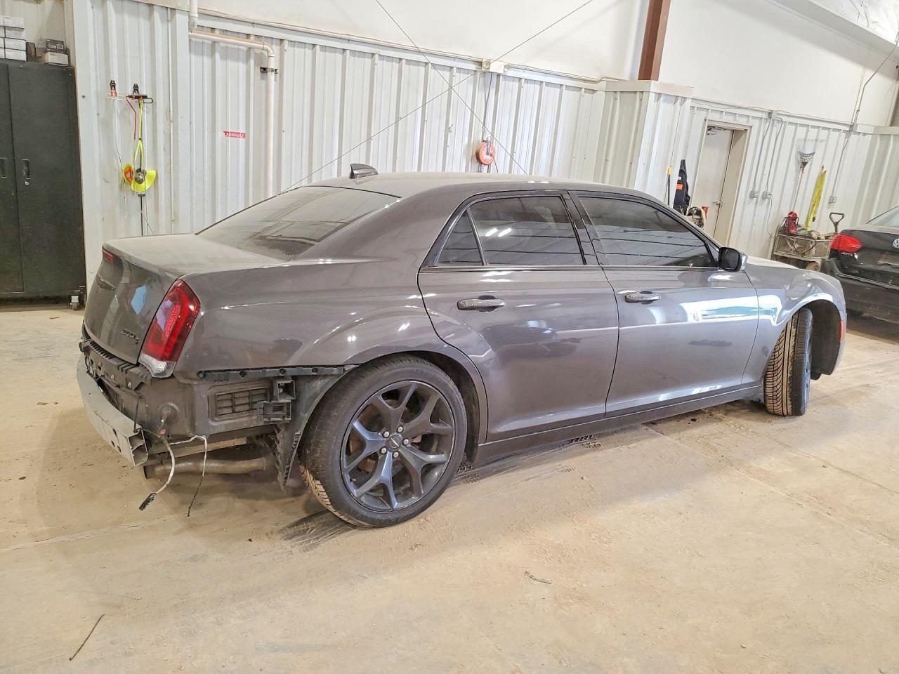 2021 CHRYSLER 300