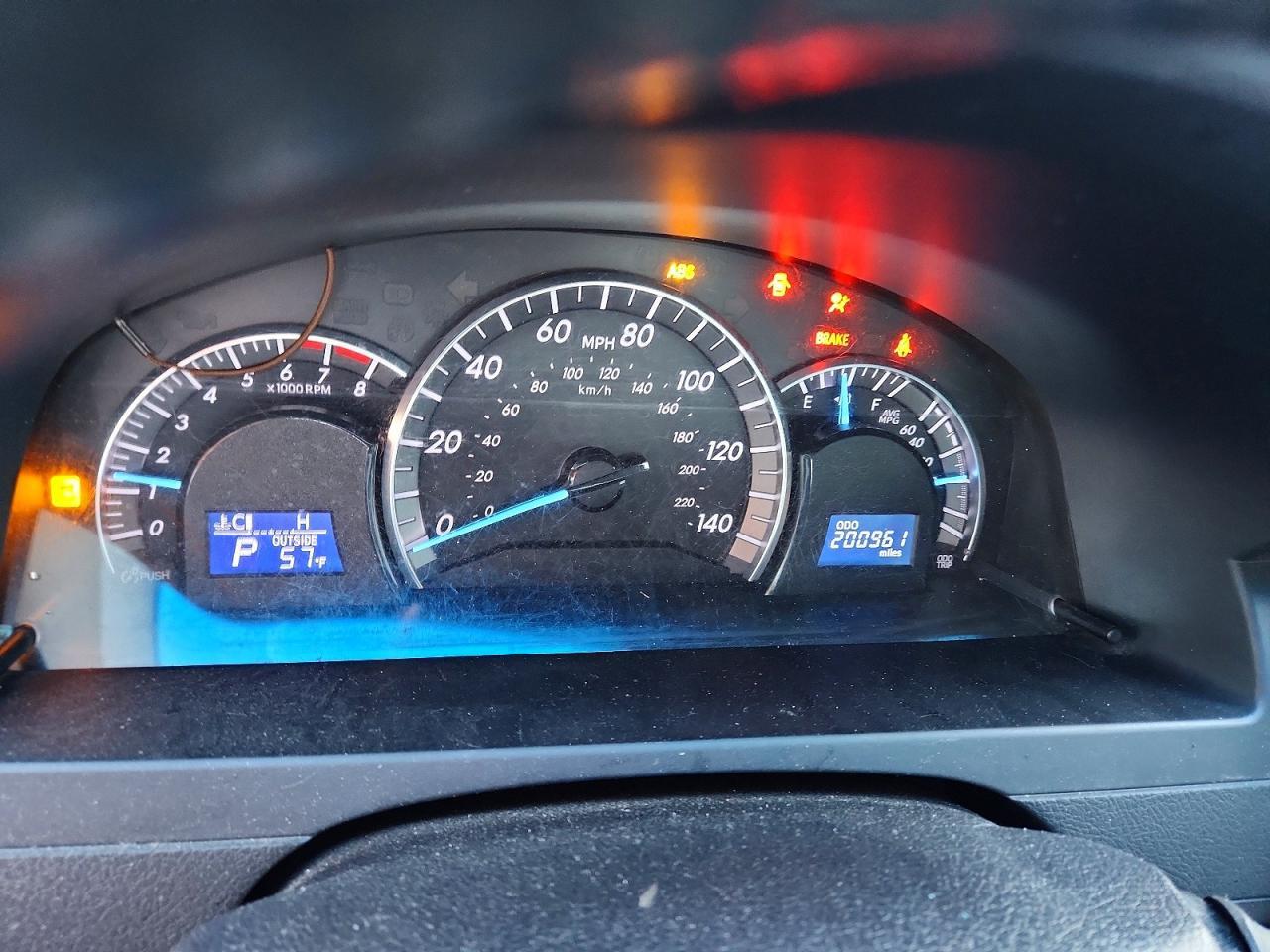 2014 TOYOTA CAMRY