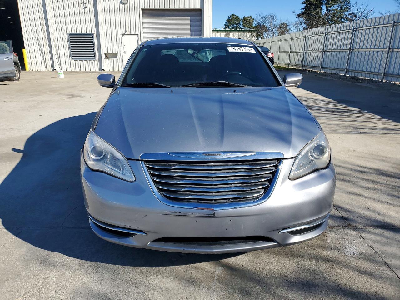 2014 CHRYSLER 200