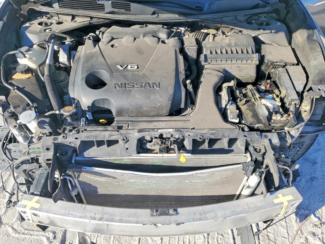 2016 NISSAN Maxima