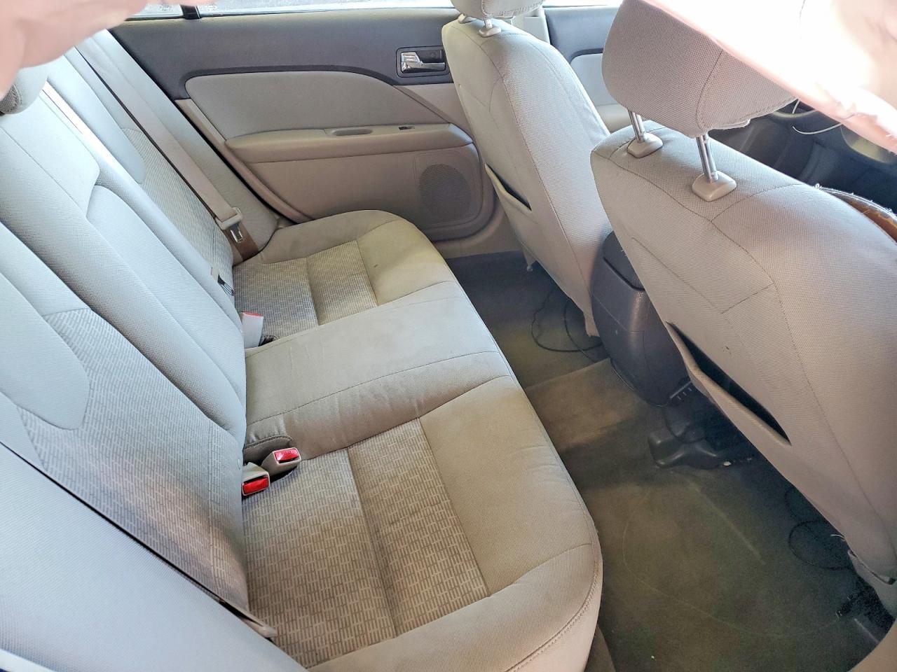 2011 FORD FUSION