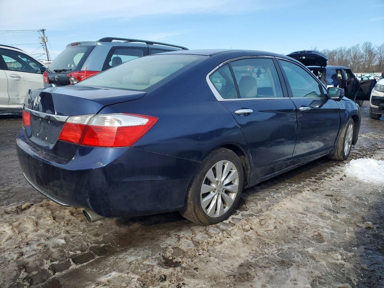2014 HONDA ACCORD
