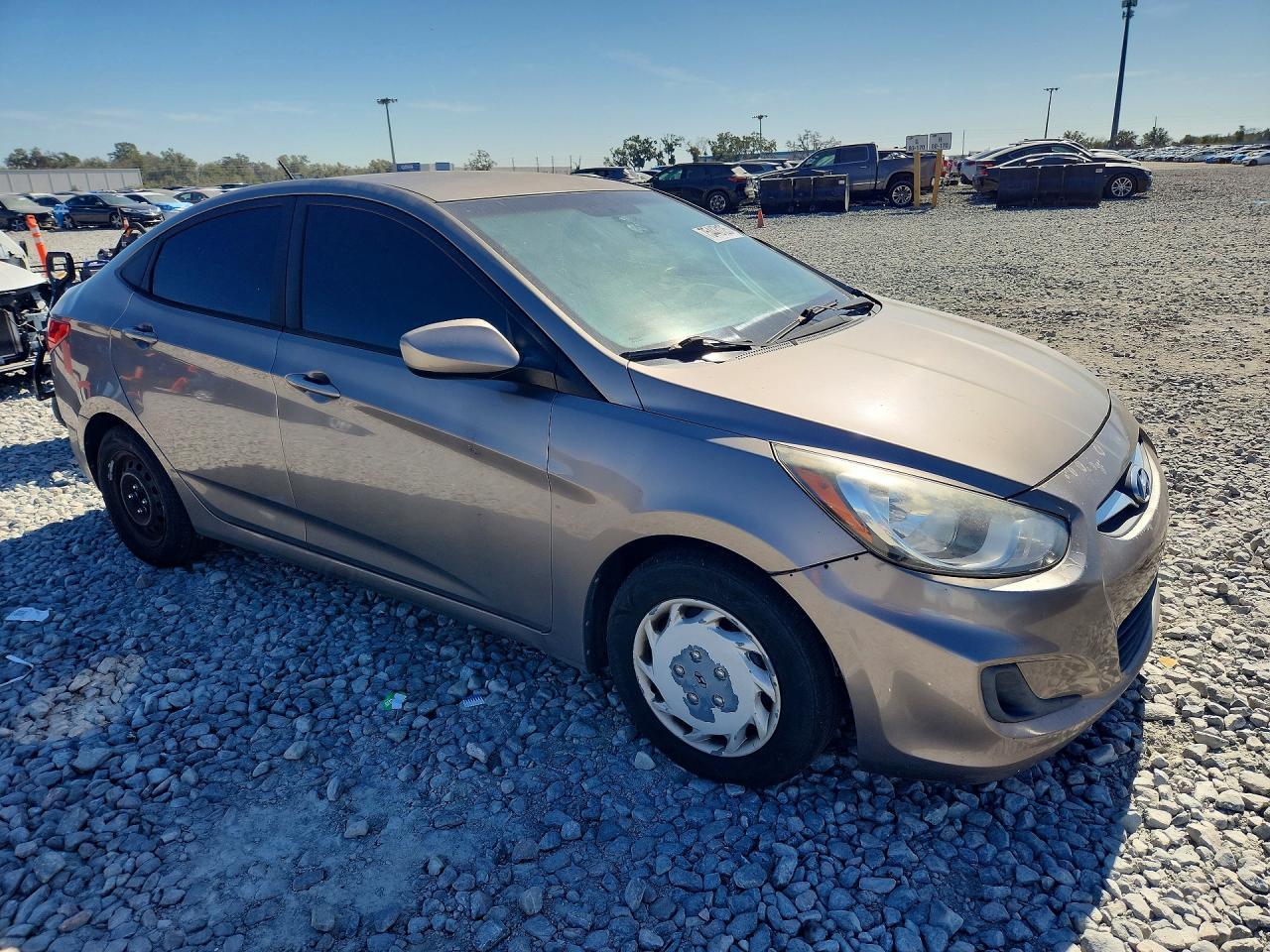 2014 HYUNDAI ACCENT