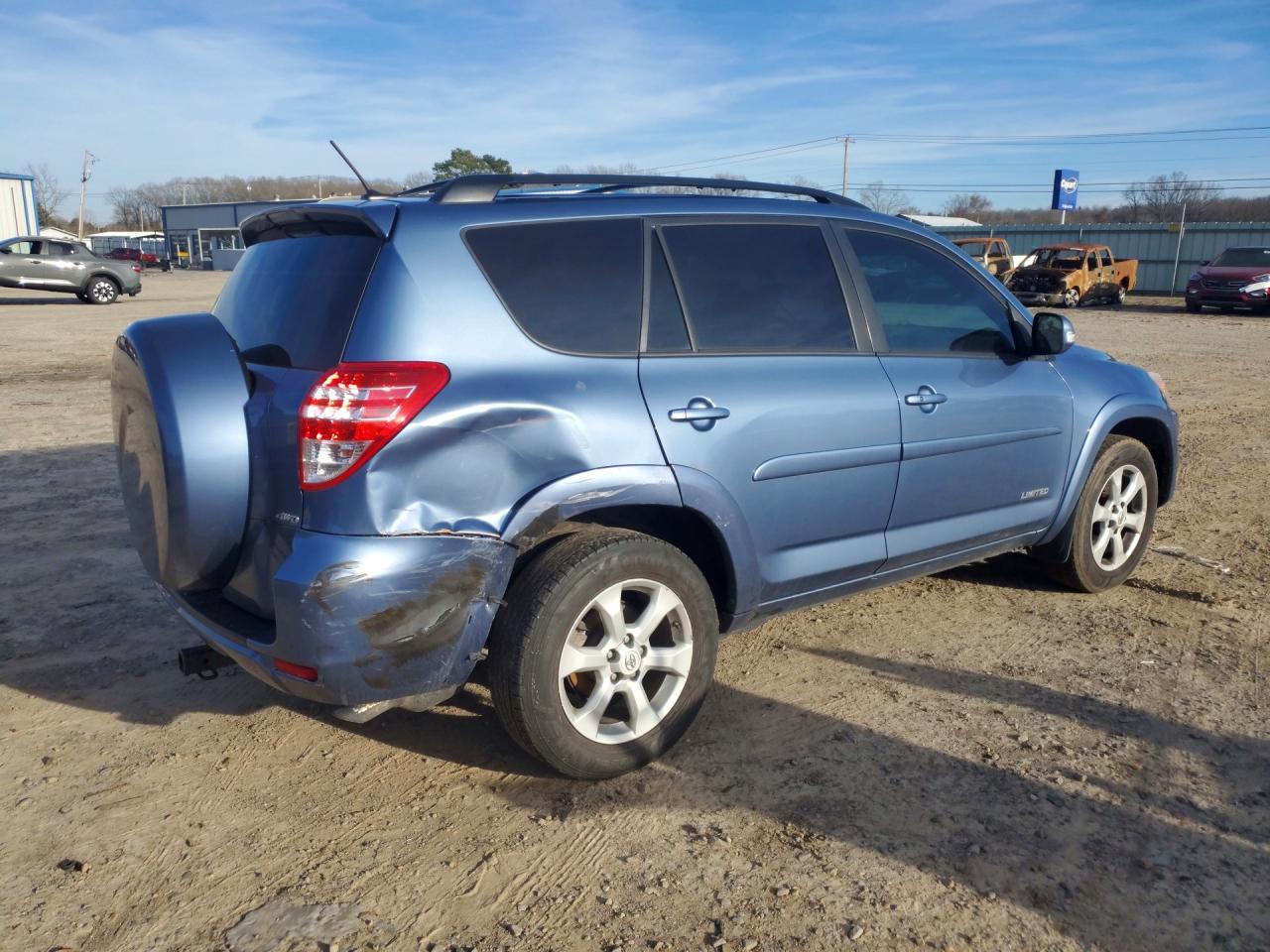 2011 TOYOTA RAV4
