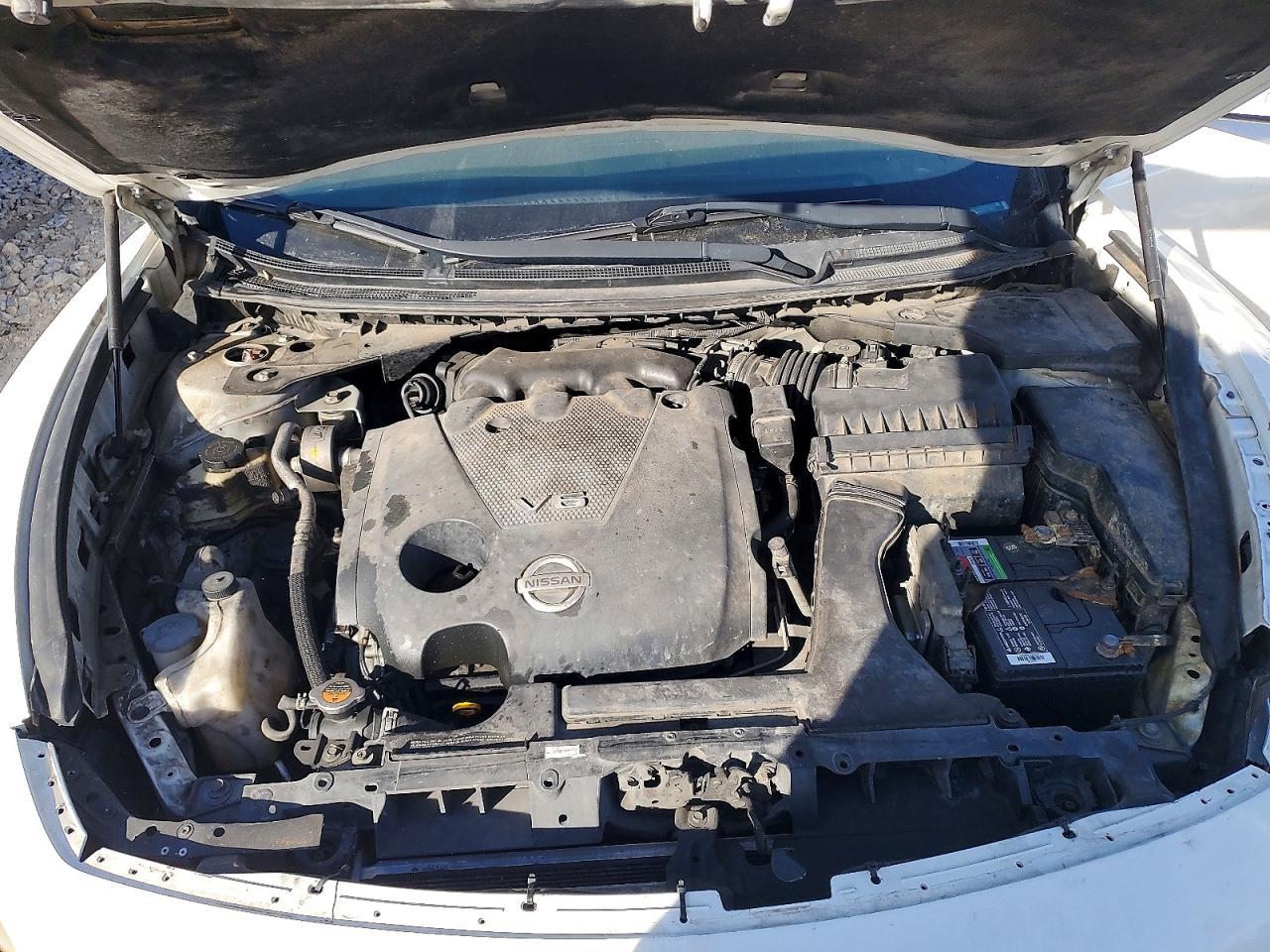 2014 NISSAN Maxima