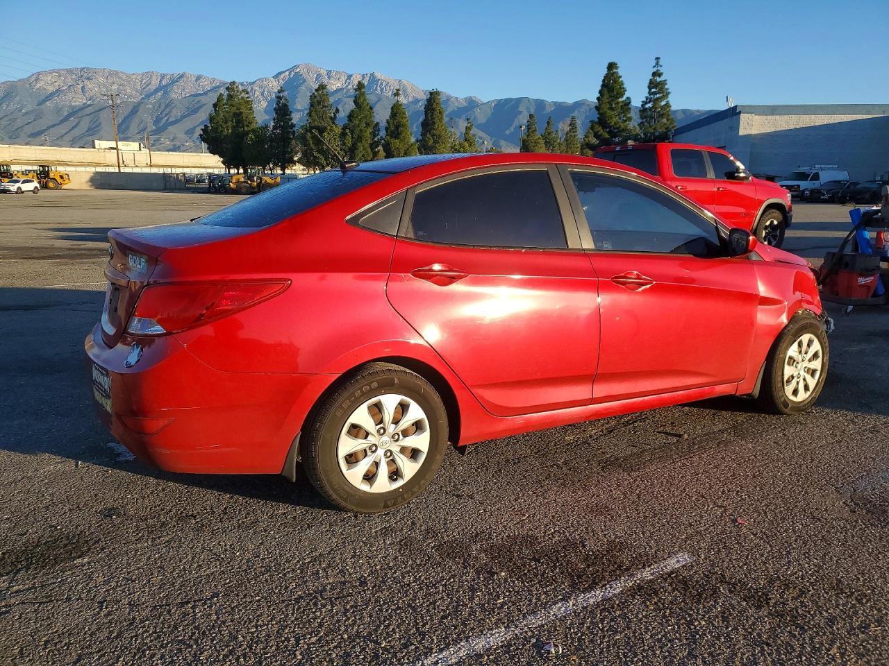 2015 HYUNDAI ACCENT