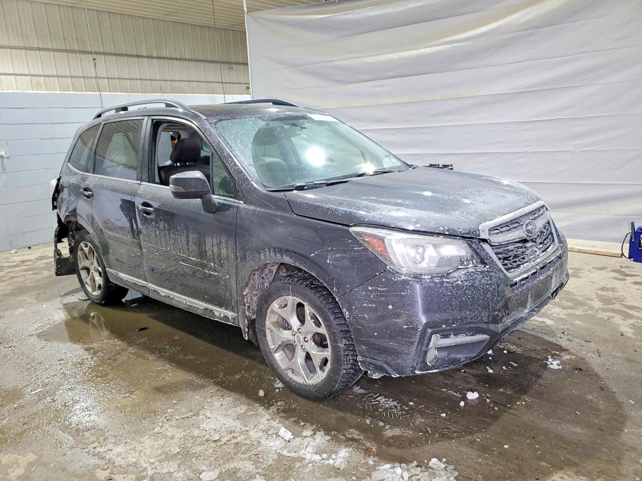 2017 SUBARU FORESTER