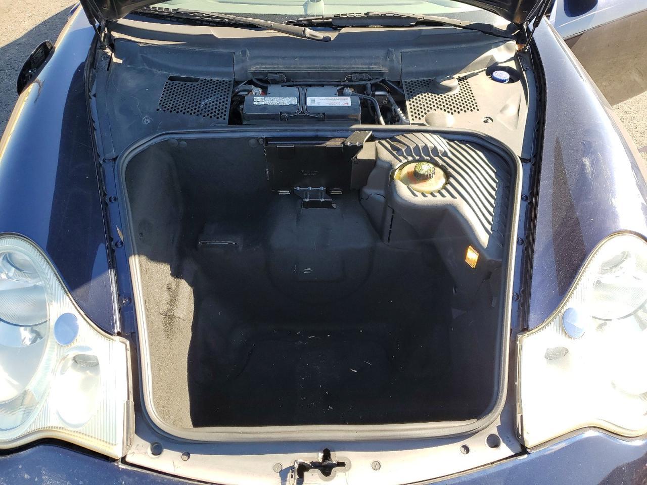 2003 PORSCHE 911