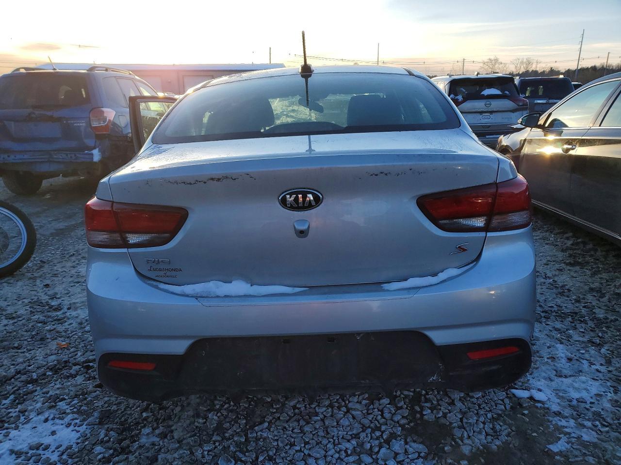 2019 KIA RIO
