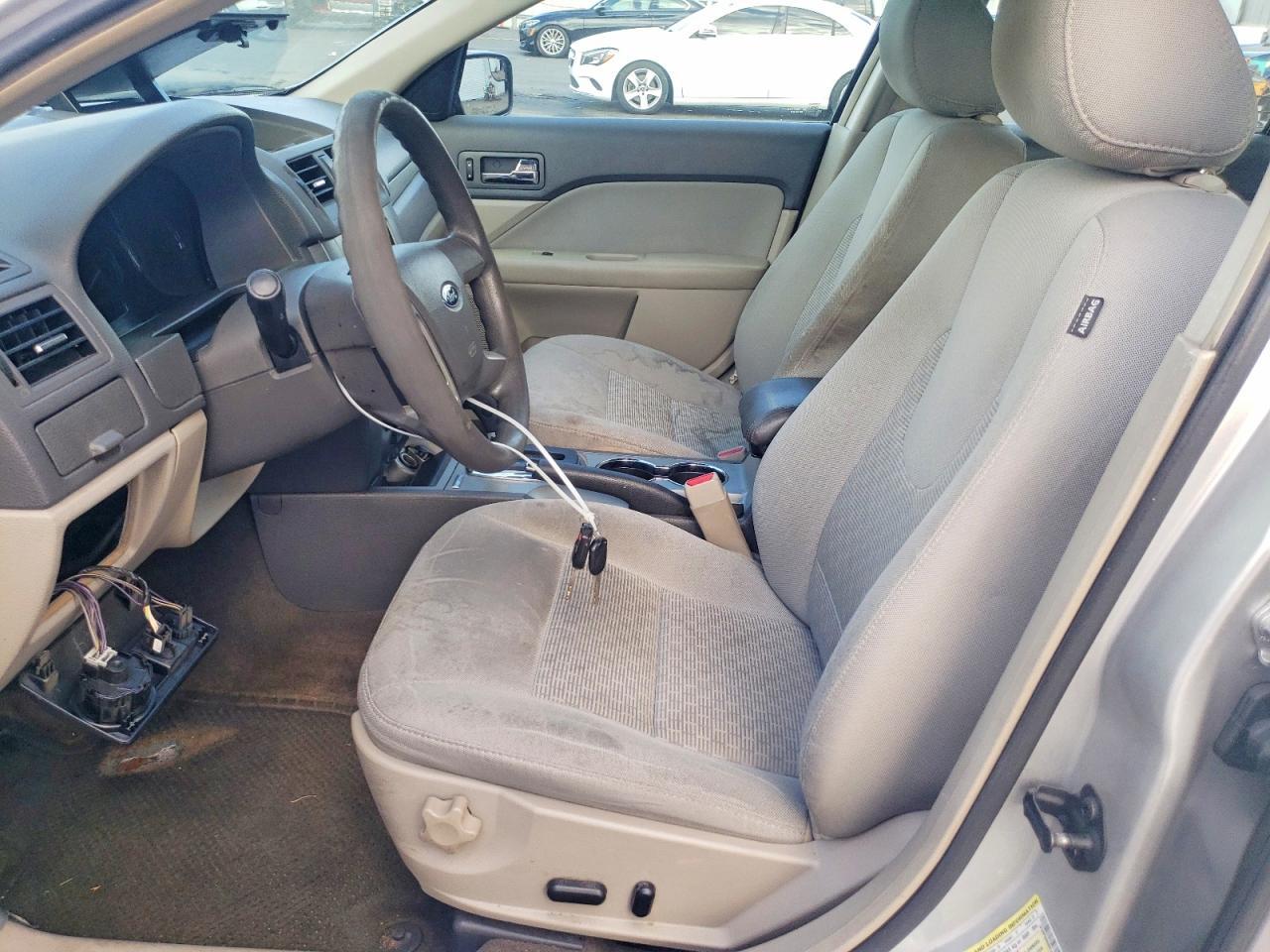 2011 FORD FUSION