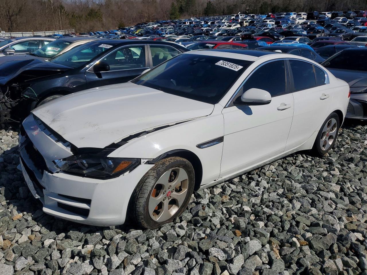2017 JAGUAR XE