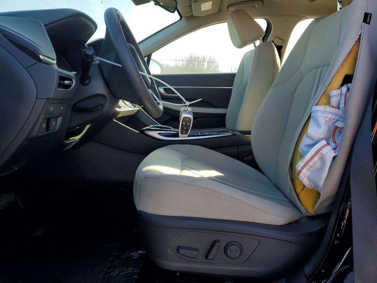 2022 HYUNDAI SONATA