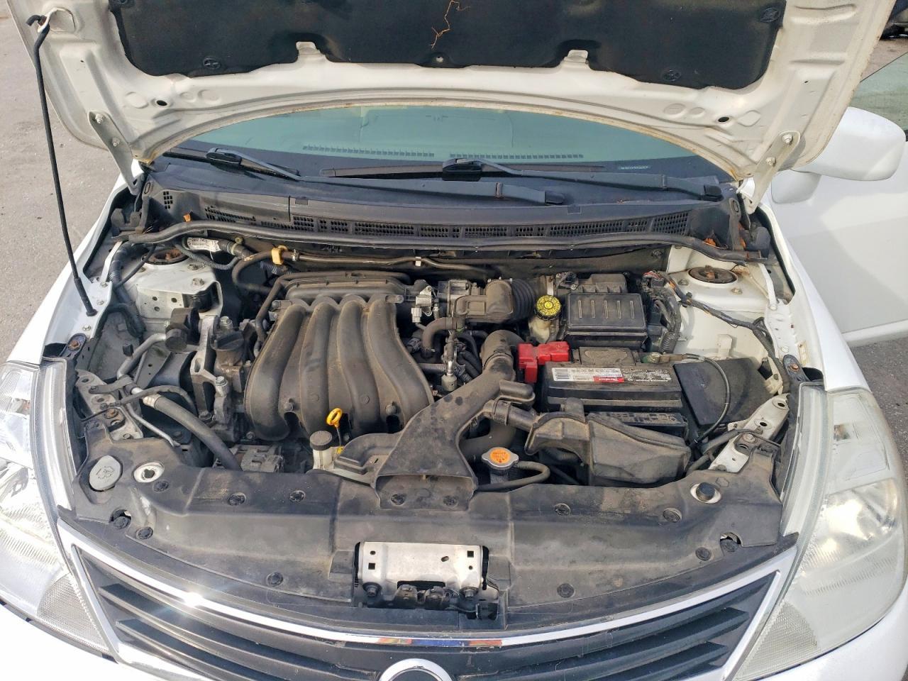 2012 NISSAN VERSA