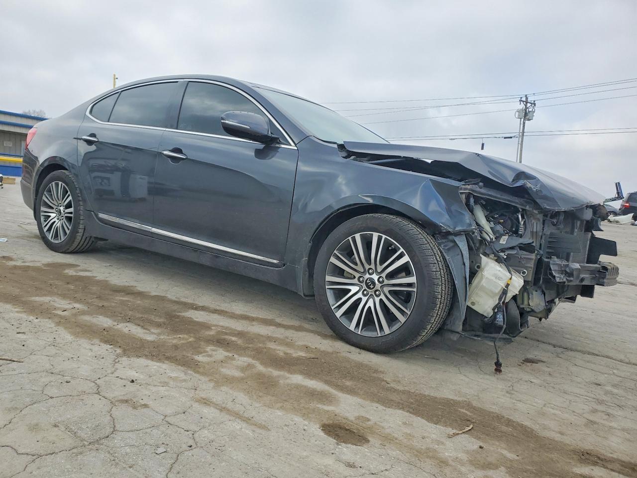 2014 KIA Cadenza