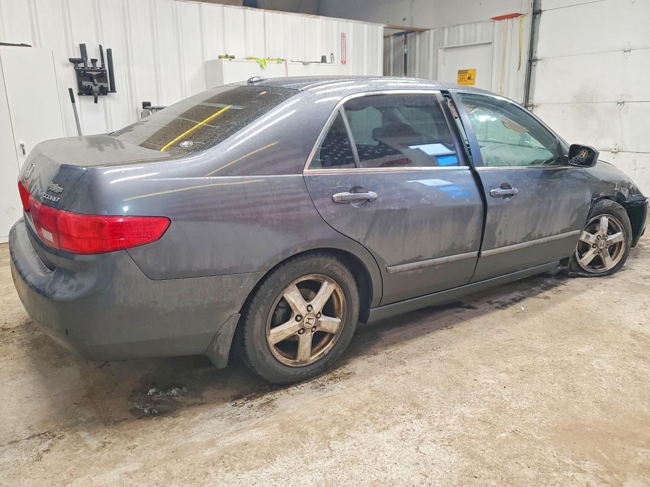 2005 HONDA ACCORD