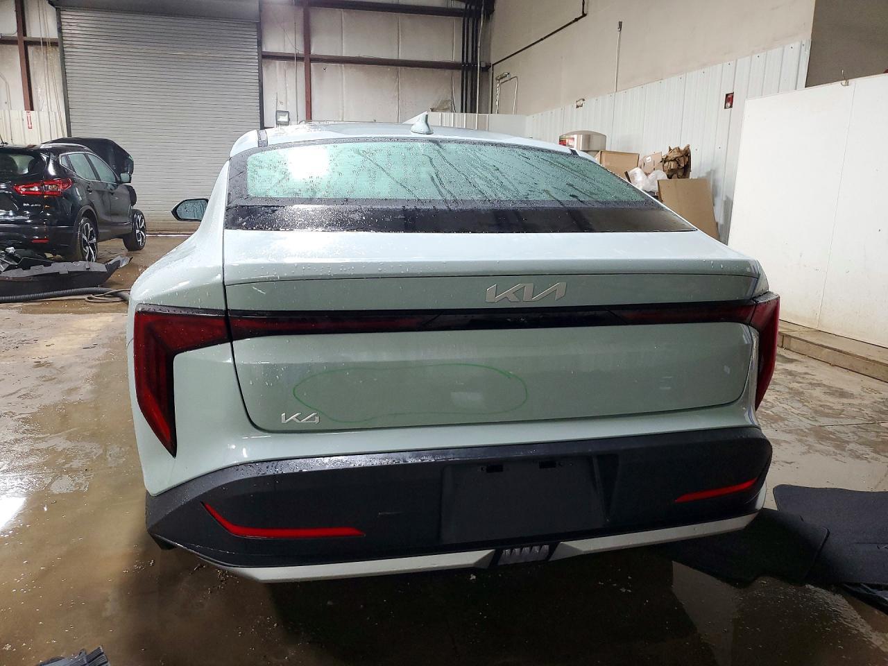 2025 KIA K4