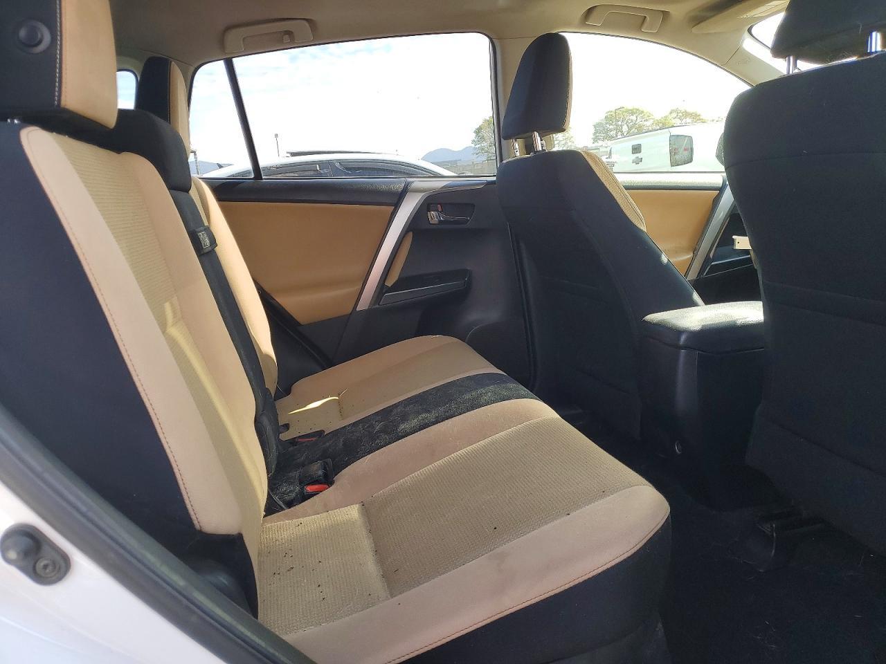 2016 TOYOTA RAV4