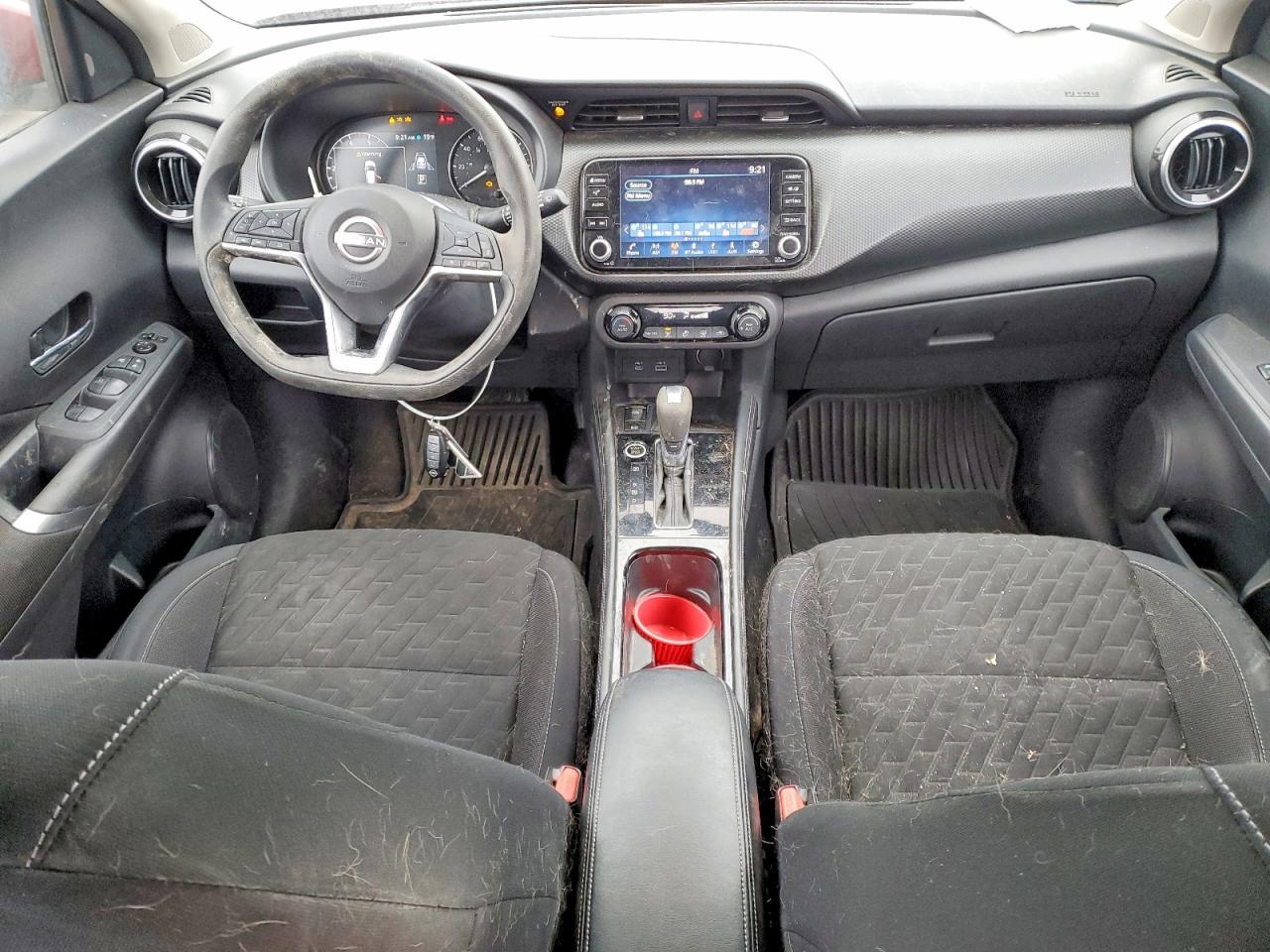 2022 NISSAN KICKS