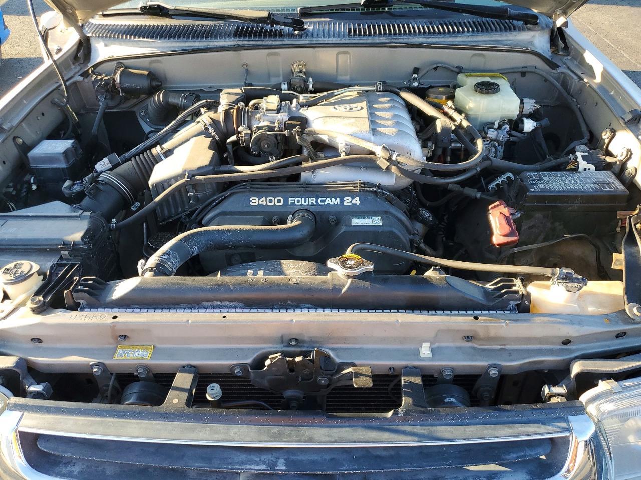 2001 TOYOTA 4Runner