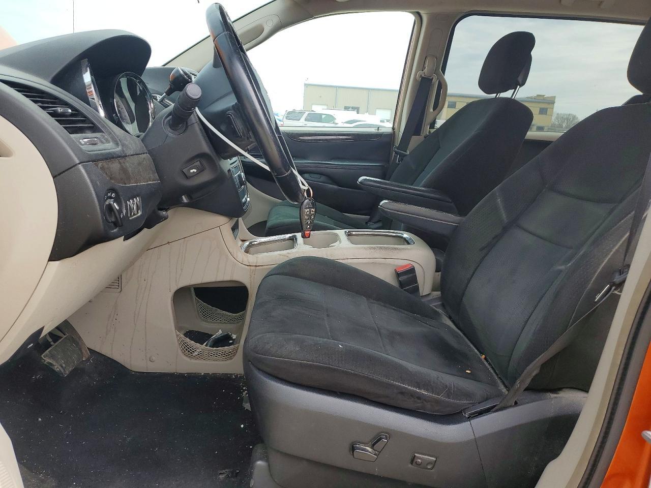 2011 DODGE GRAND CARAVAN