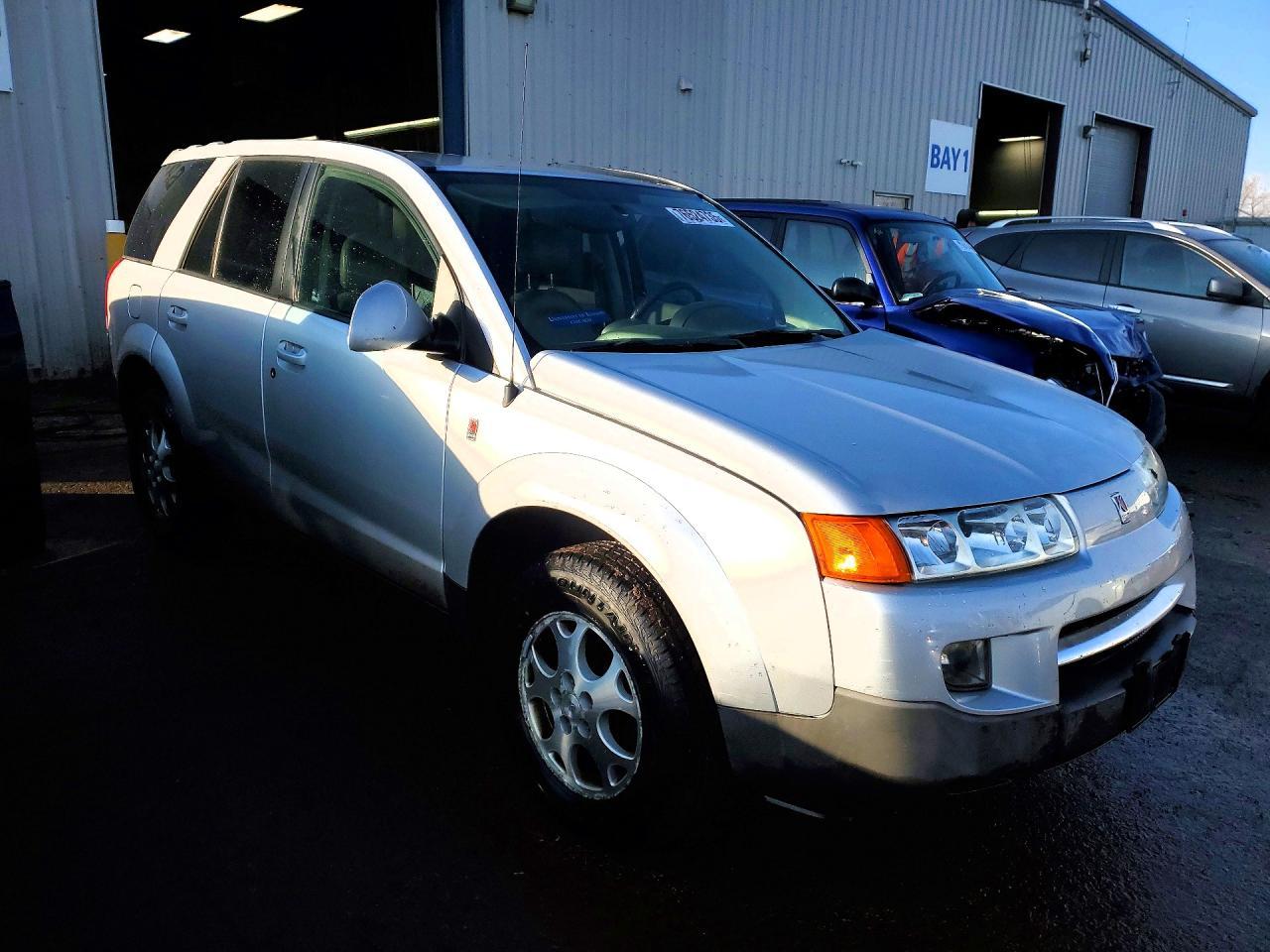 2005 SATURN Vue