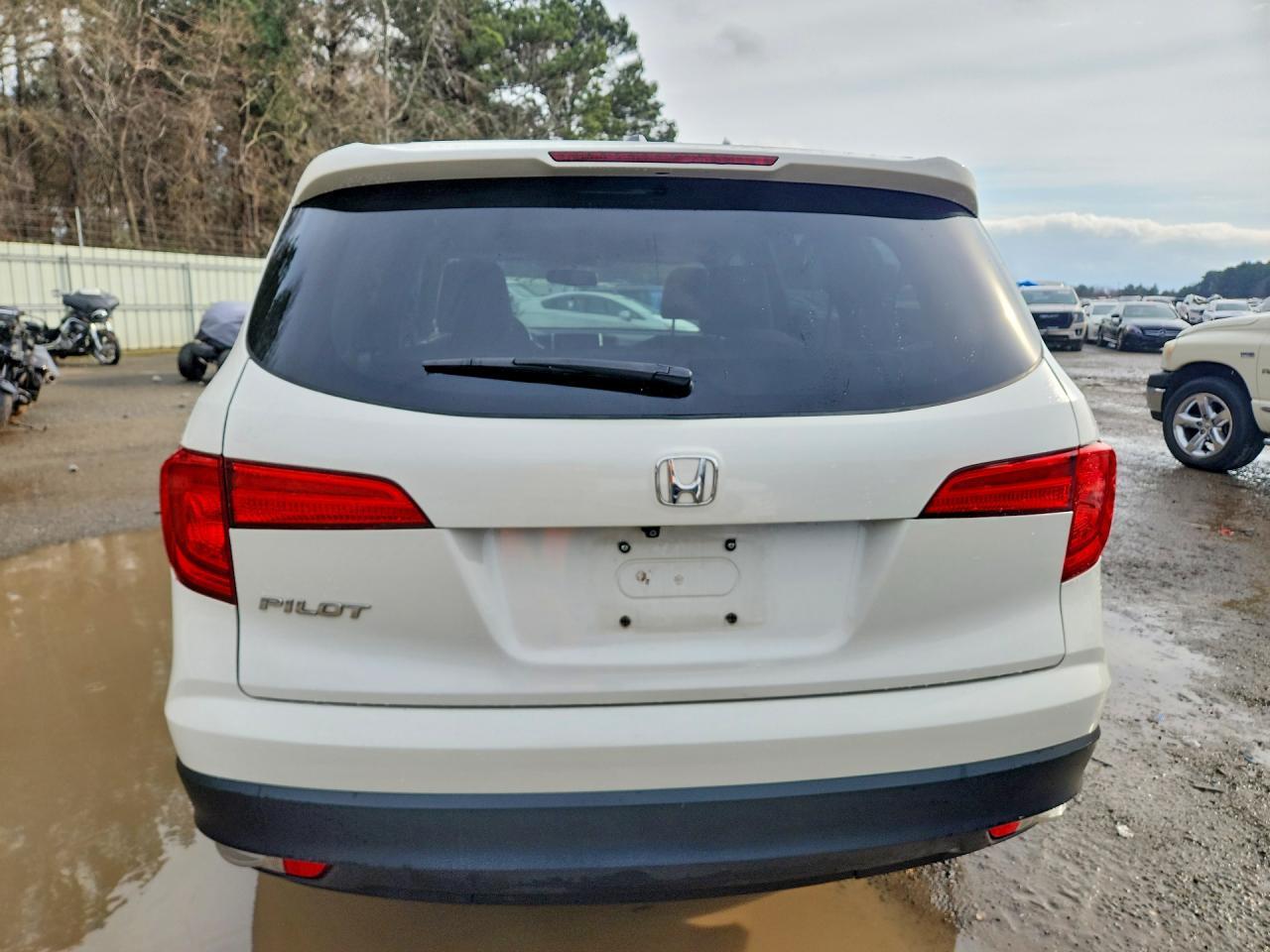 2017 HONDA PILOT