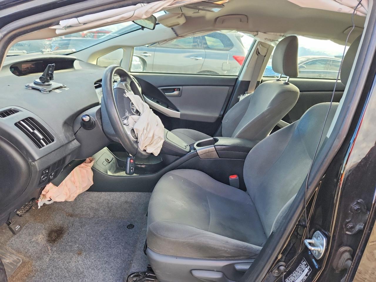 2015 TOYOTA PRIUS
