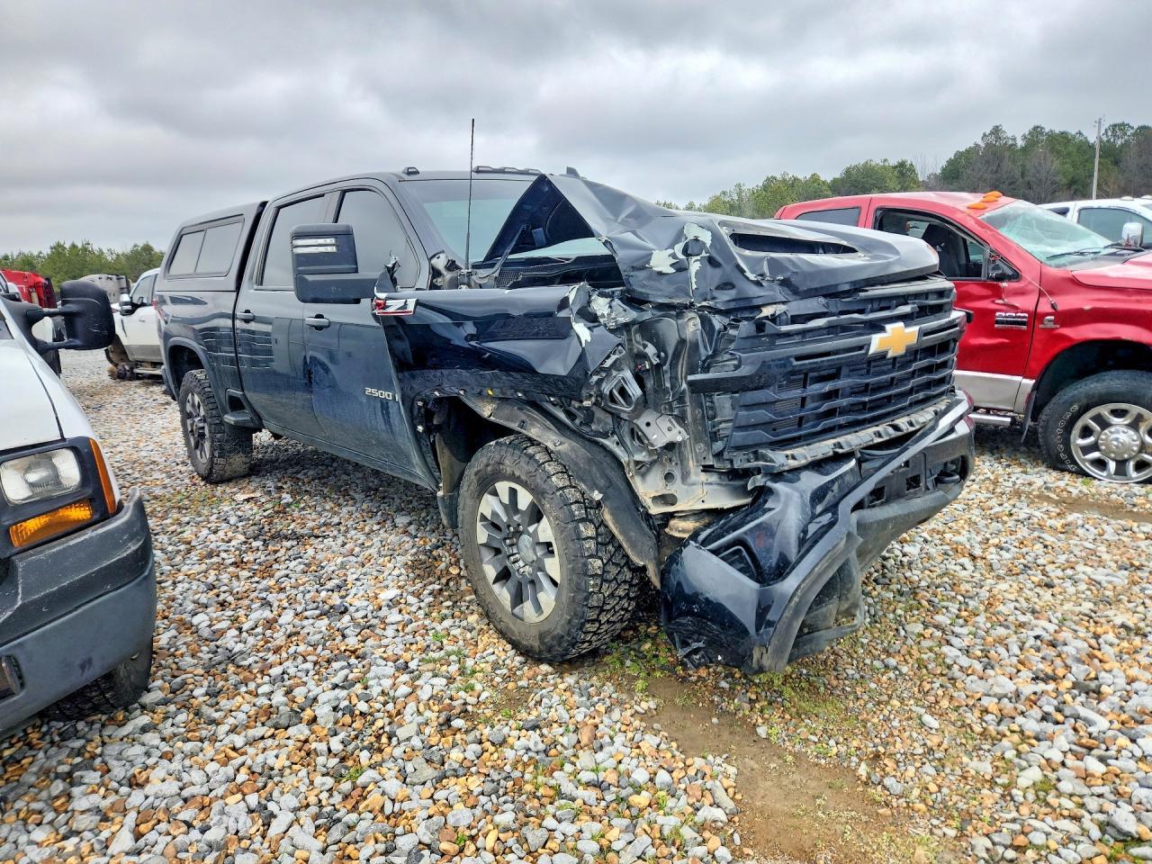 2024 CHEVROLET Silverado