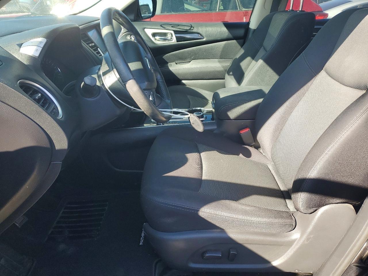 2017 NISSAN PATHFINDER