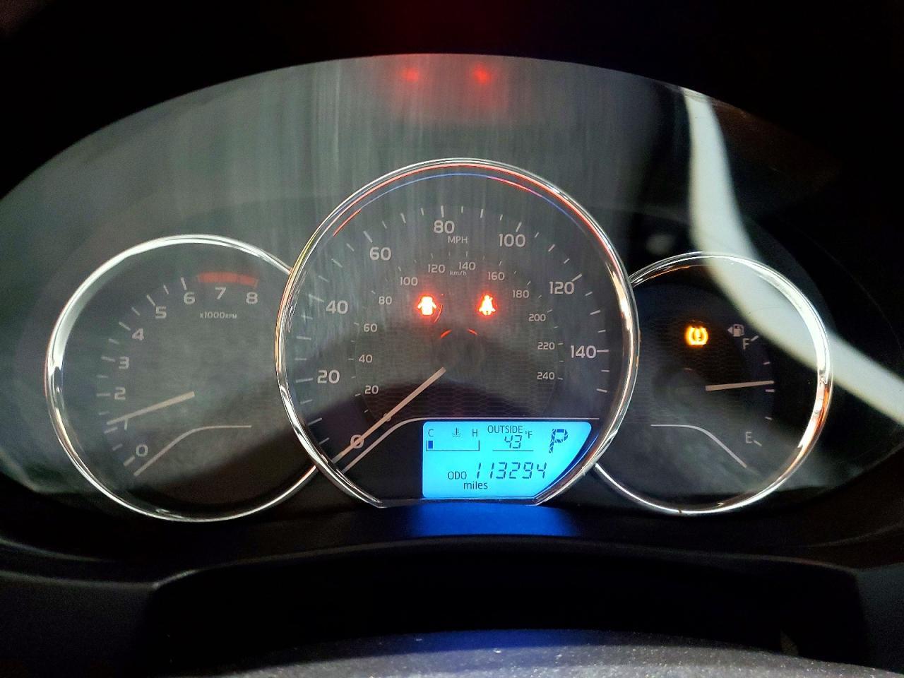 2016 TOYOTA COROLLA