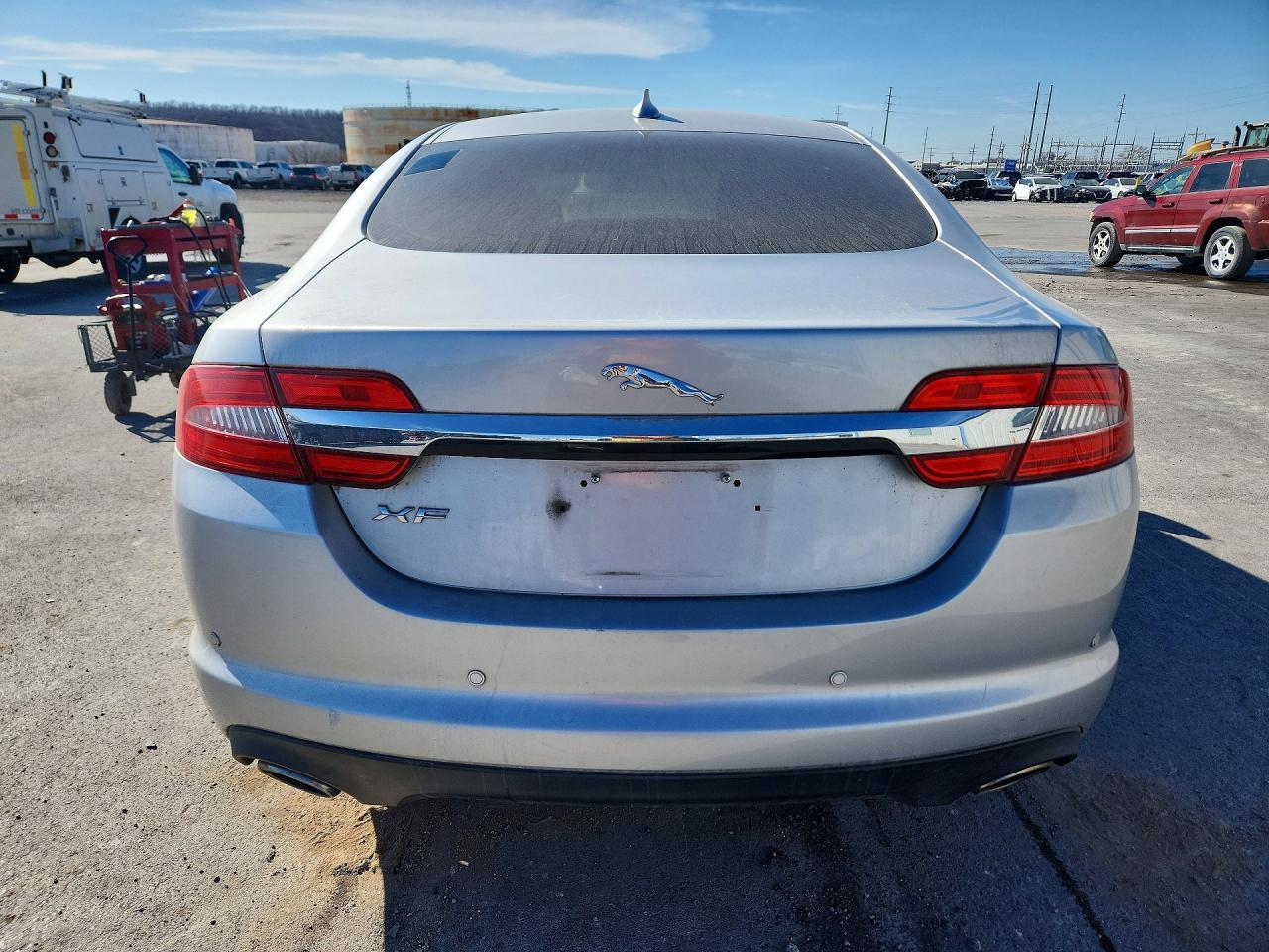2013 JAGUAR XF
