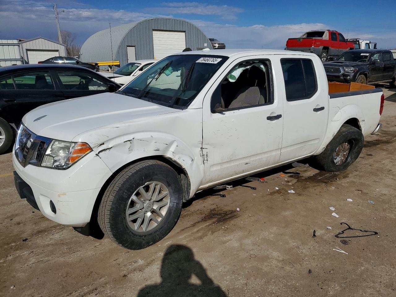 2016 NISSAN Frontier