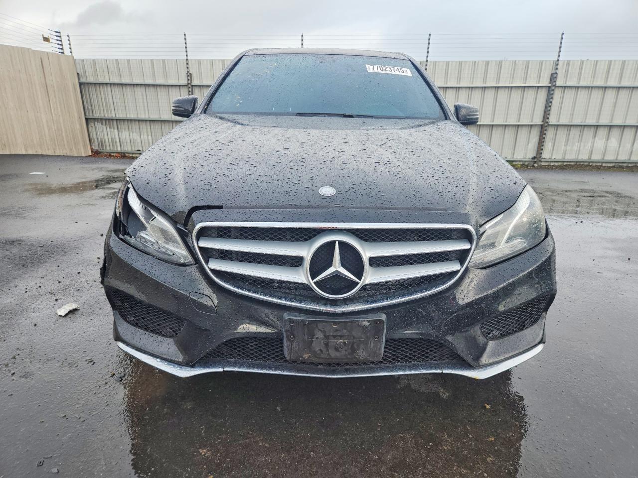 2014 MERCEDES-BENZ E-Class