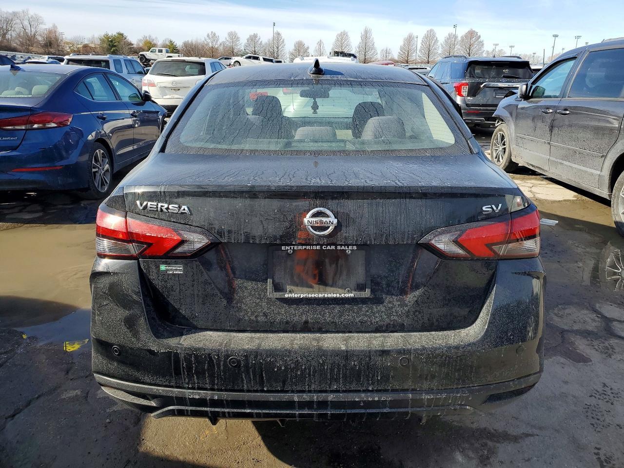2021 NISSAN VERSA