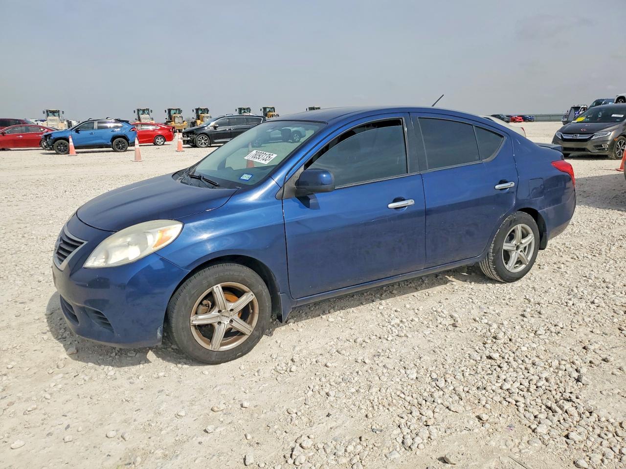 2014 NISSAN VERSA