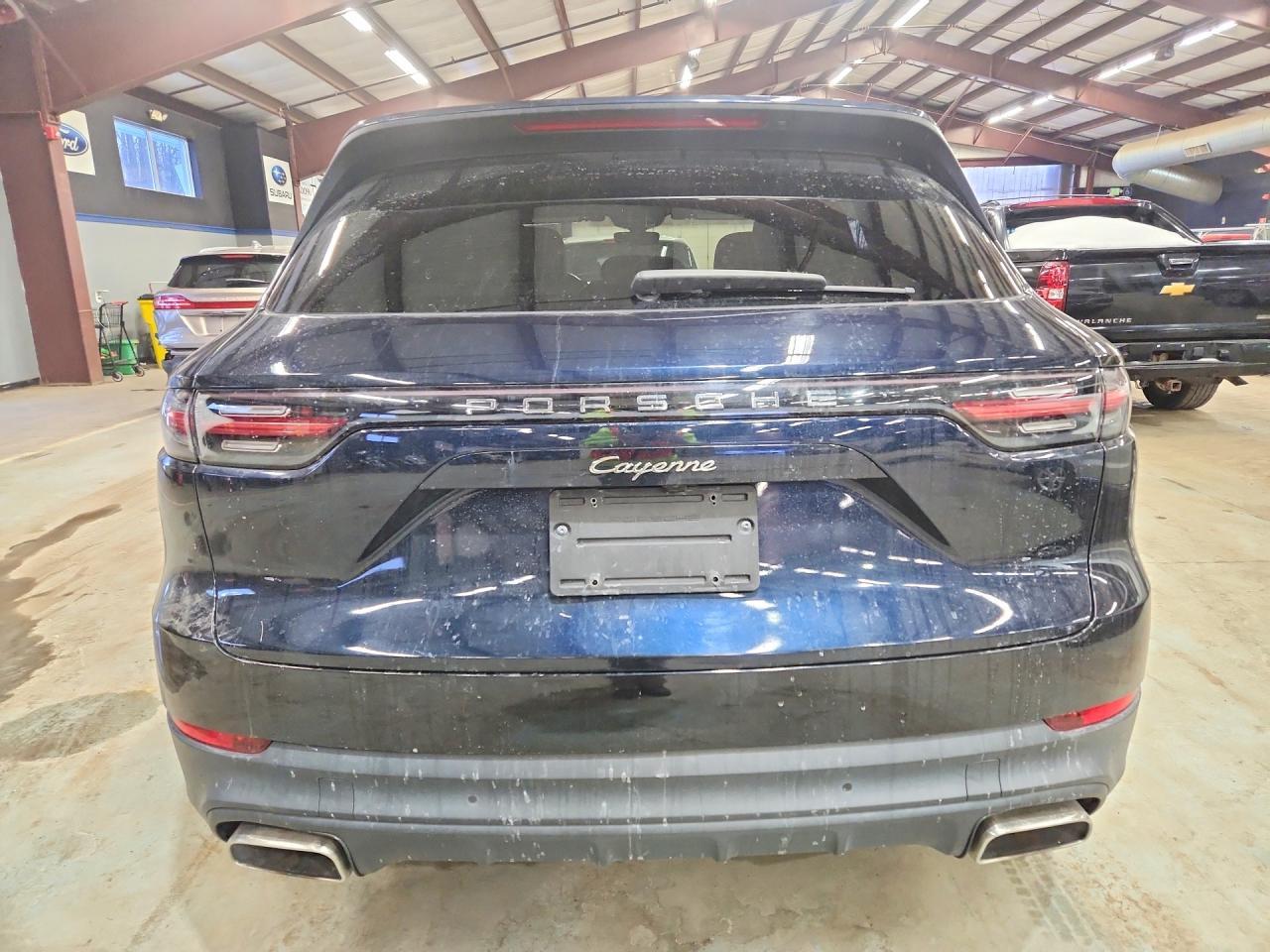 2019 PORSCHE CAYENNE
