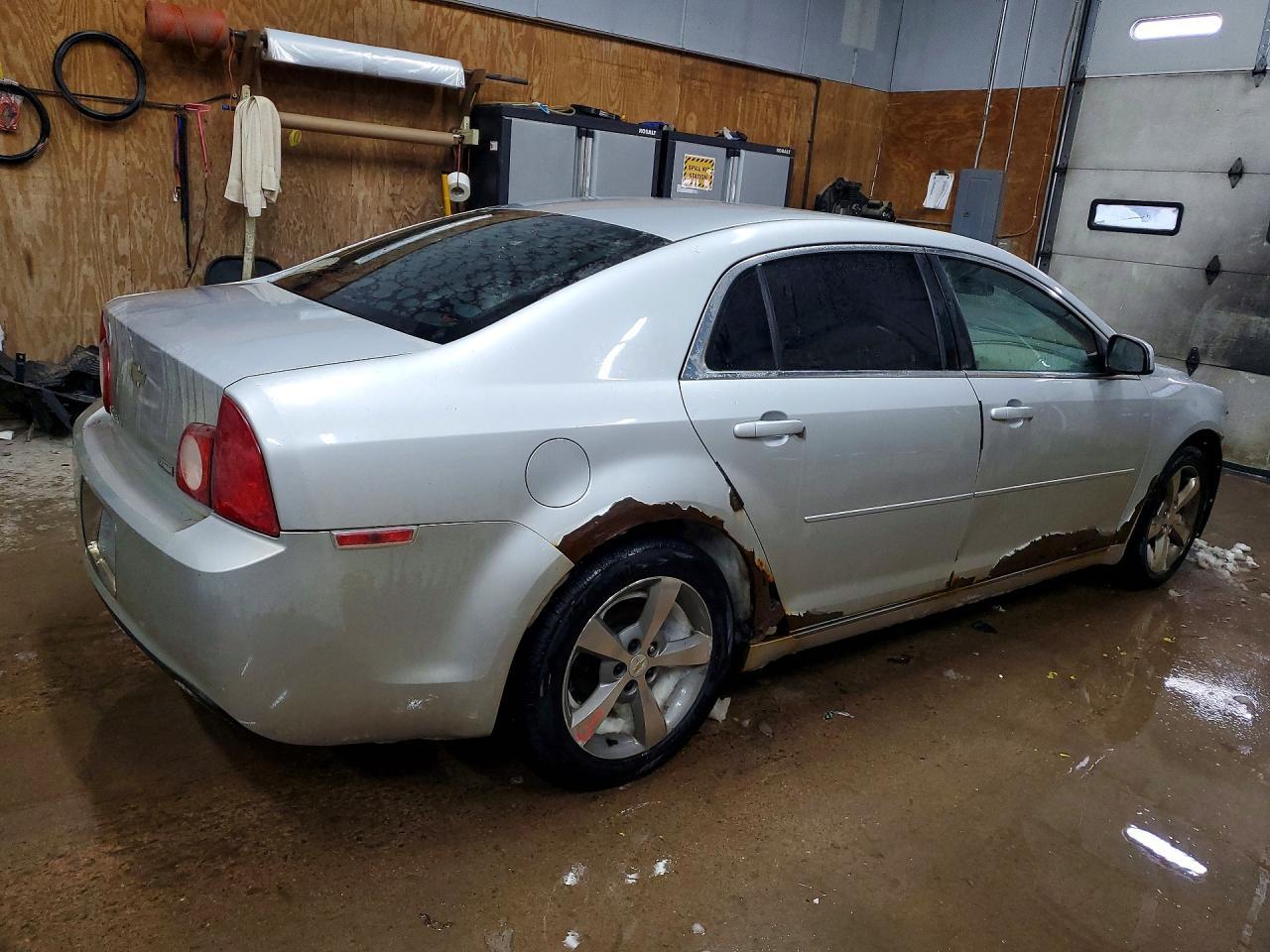 2011 CHEVROLET MALIBU