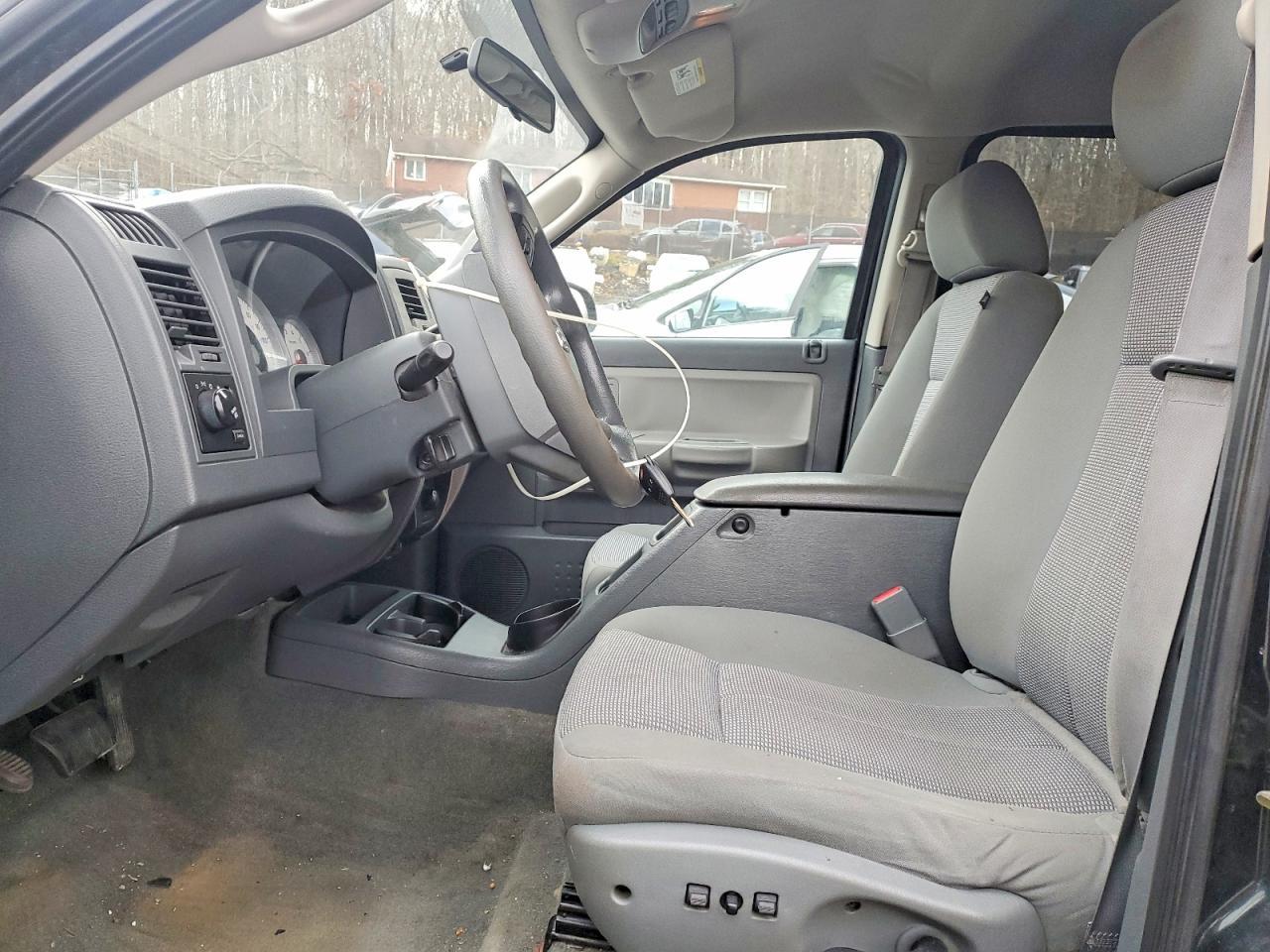 2007 DODGE Dakota