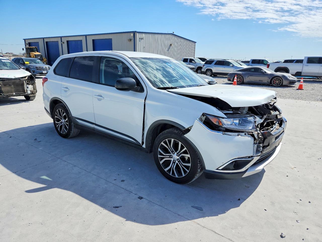 2018 MITSUBISHI outlander
