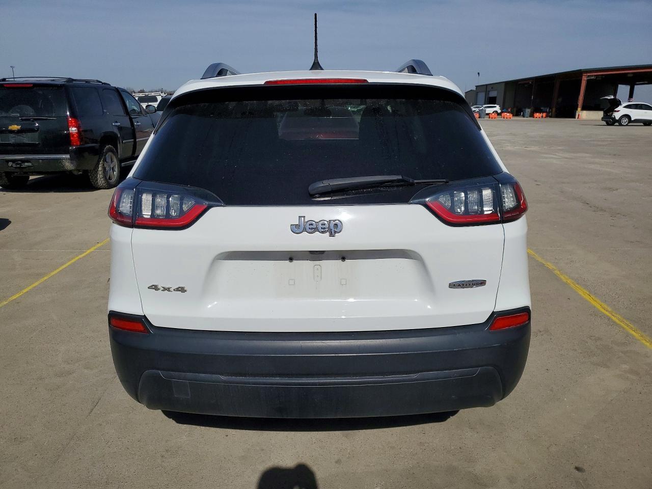 2019 JEEP CHEROKEE