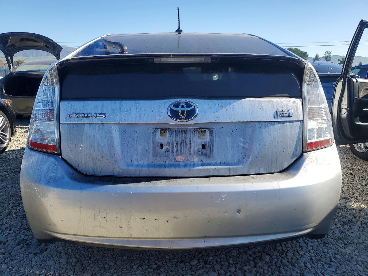 2010 TOYOTA PRIUS