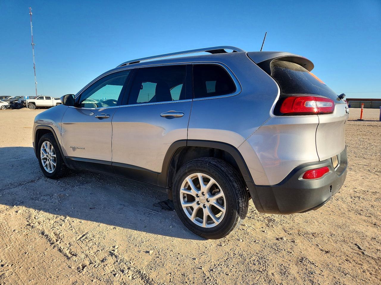 2018 JEEP CHEROKEE